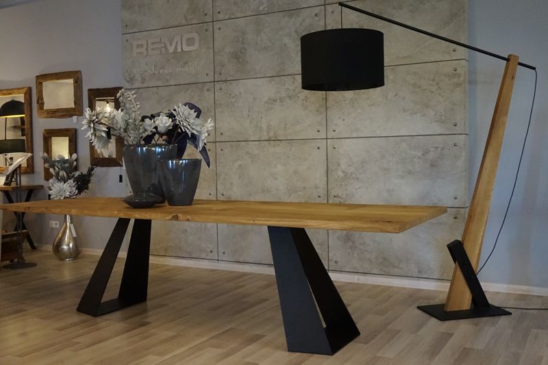 Velar wooden dining table | Remo Meble